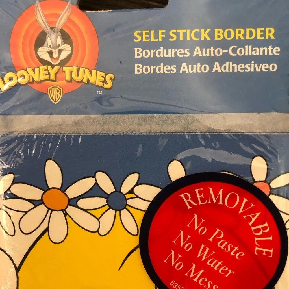 🆕 Looney Tunes self stick Border Tweety Bird (you get two) 10 yard x 6.75inches